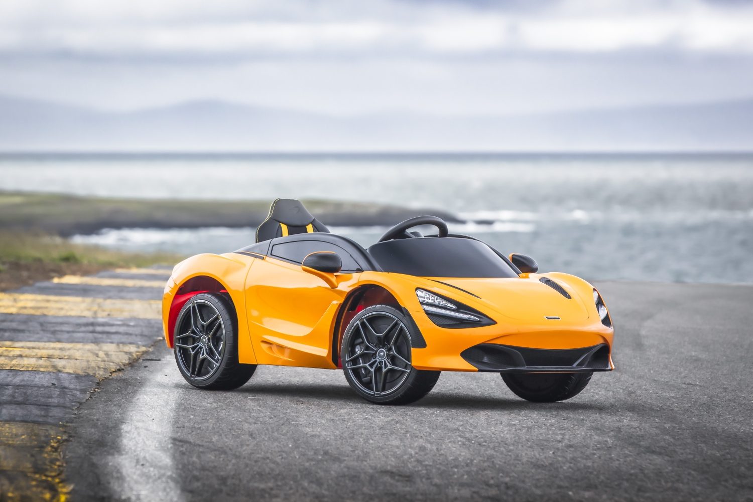 mclaren 720s ride on electrifies the kiddy car segment small 11064 mclaren720sride