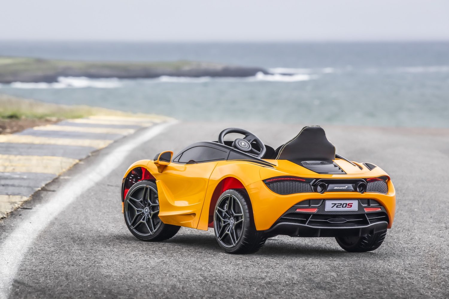 mclaren 720s ride on electrifies the kiddy car segment small 11065 mclaren720sride