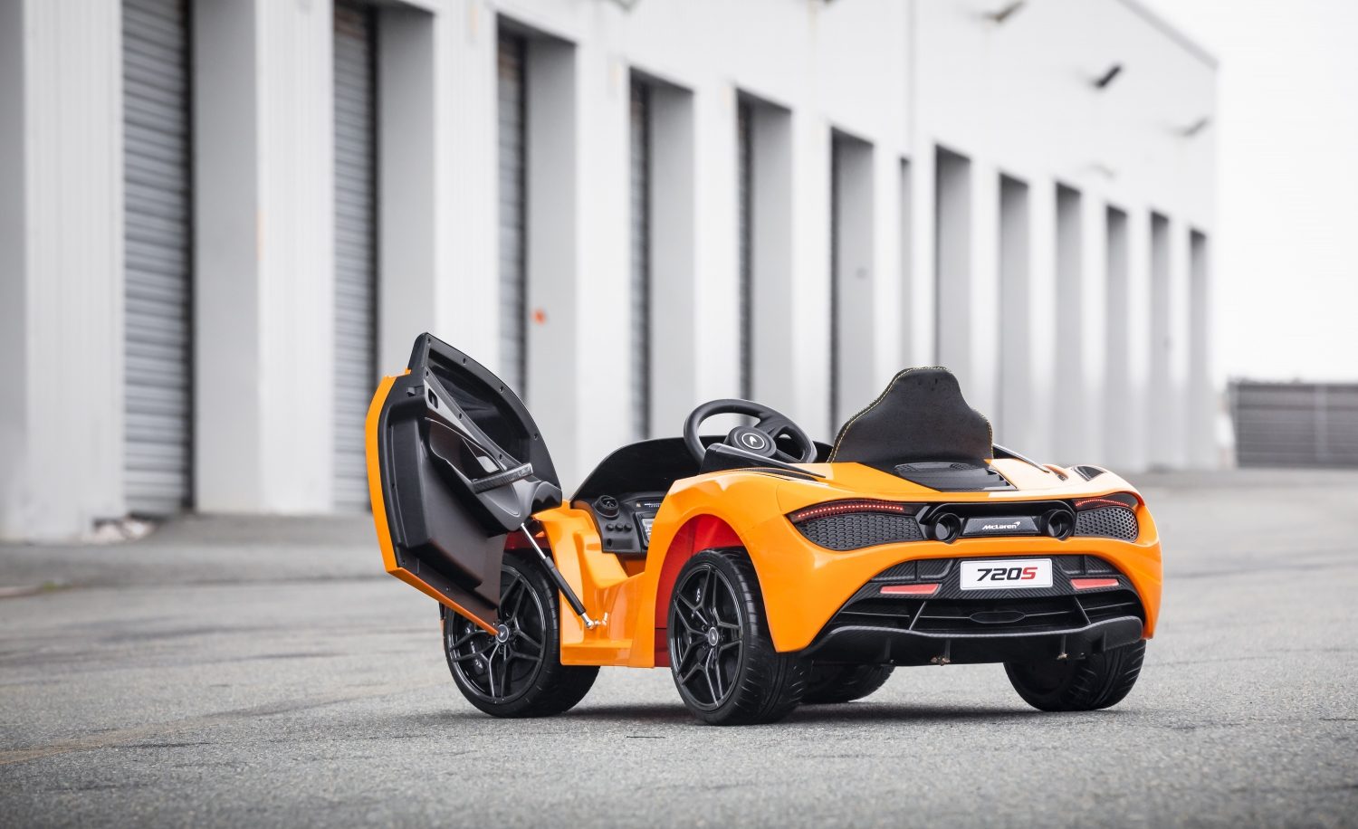 mclaren 720s ride on electrifies the kiddy car segment small 11068 mclaren720sride