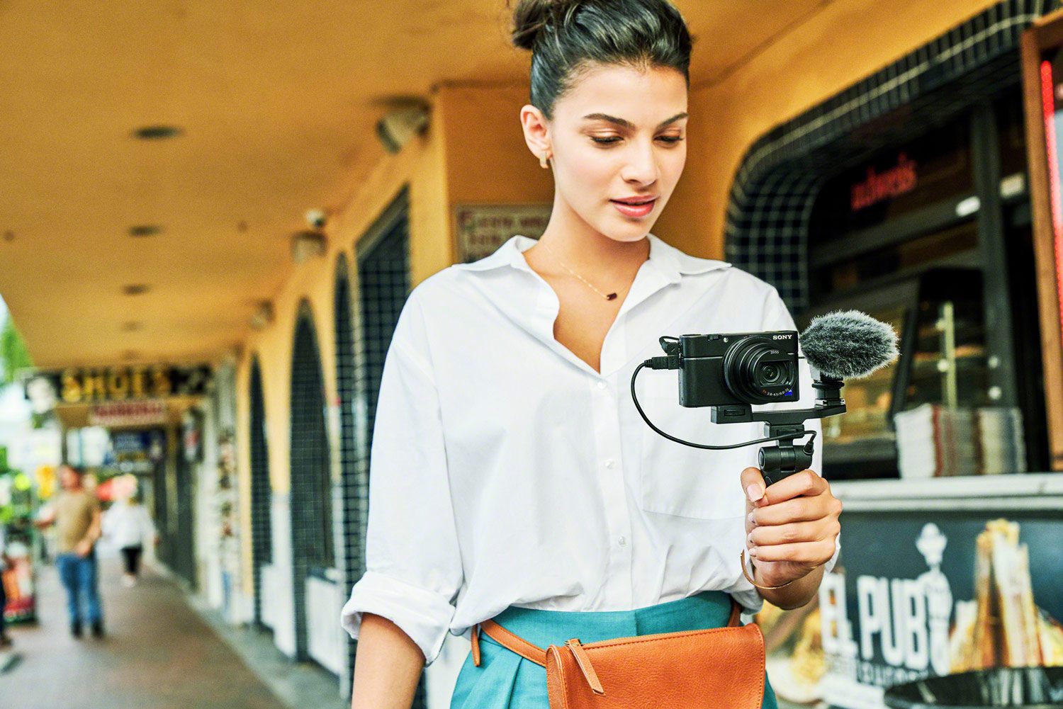 sony rx100 vii best point and shoot gets better lifestyle 2