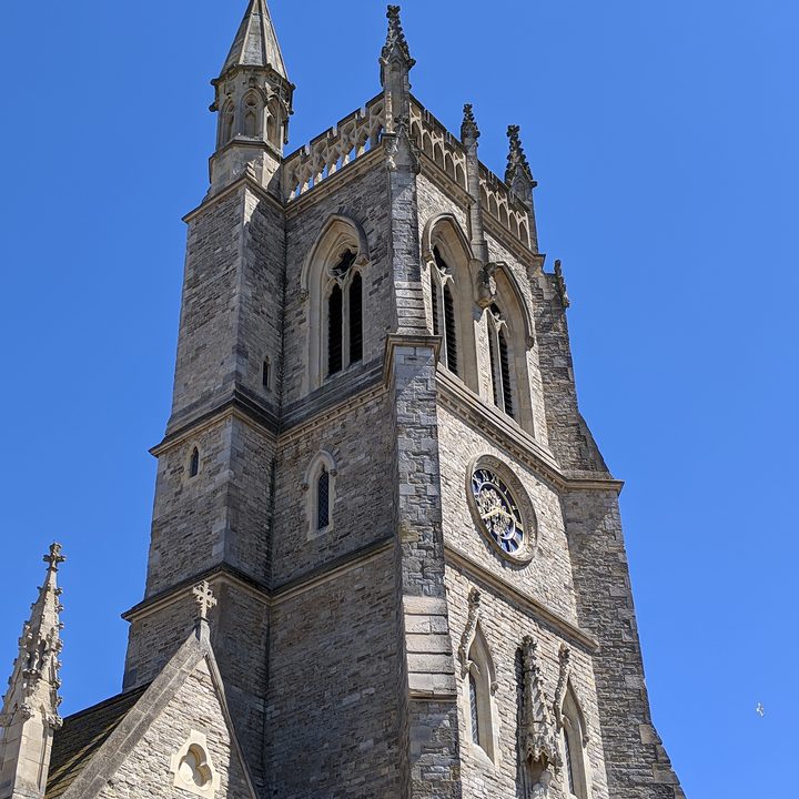 pixel 3a honor 20 xperia 10 plus motorola one vision camera shootout spire