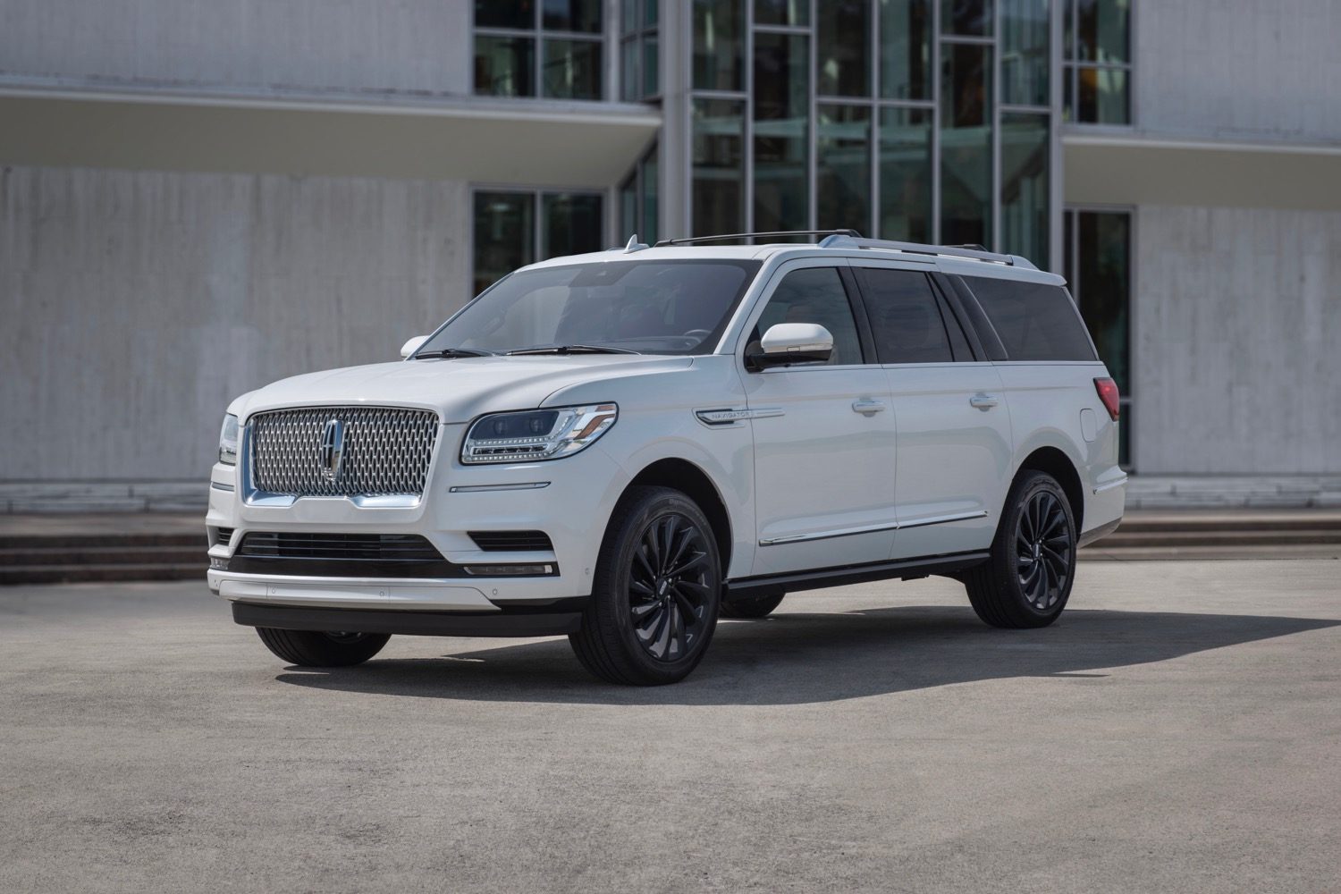 2020 lincoln navigator gets phone as key tech