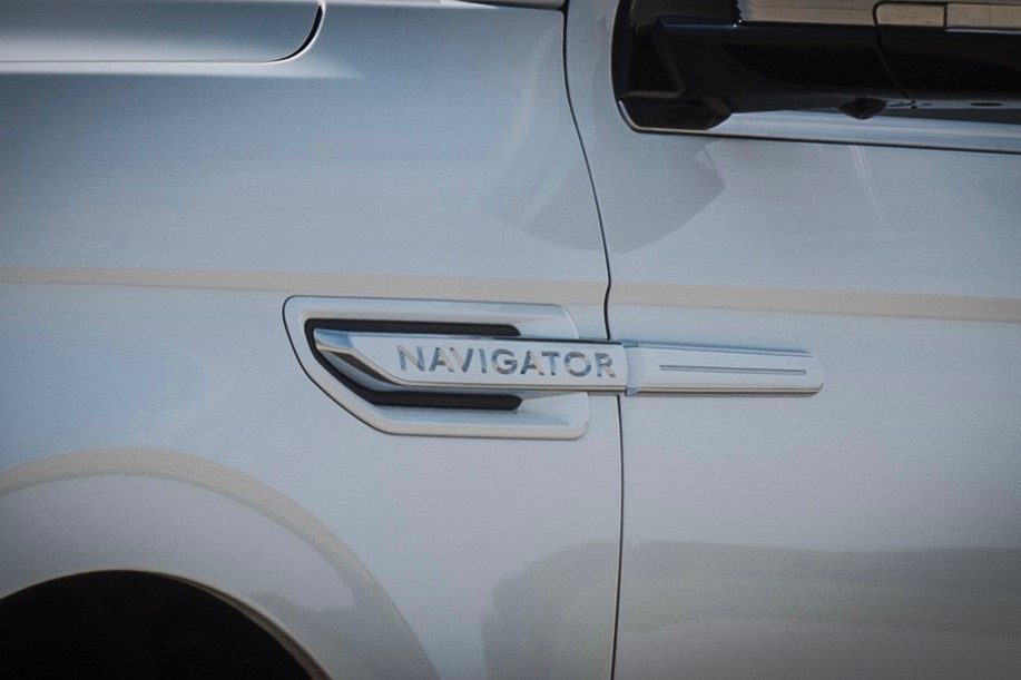 2020 lincoln navigator gets phone as key tech