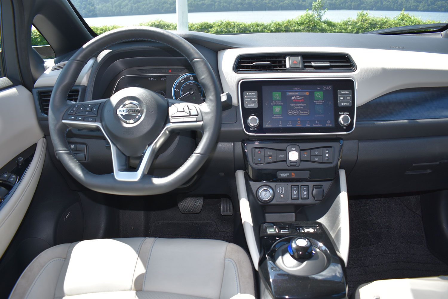 2019 nissan leaf plus review 4