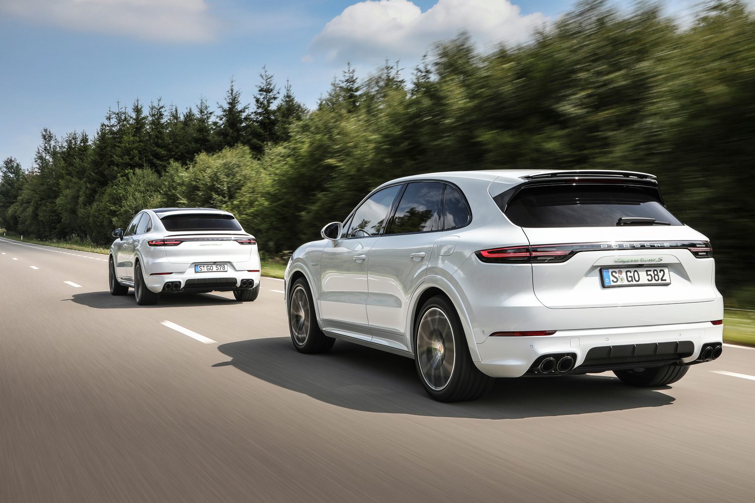2020 porsche cayenne turbo s e hybrid delivers 670 hp electrified punch tseh 4