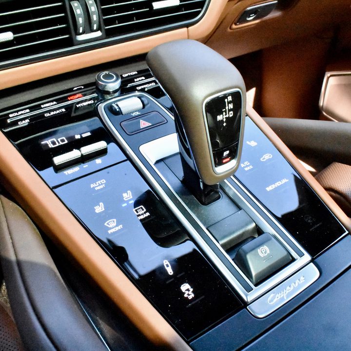 2020 Porsche Cayenne Turbo S E-Hybrid first drive review