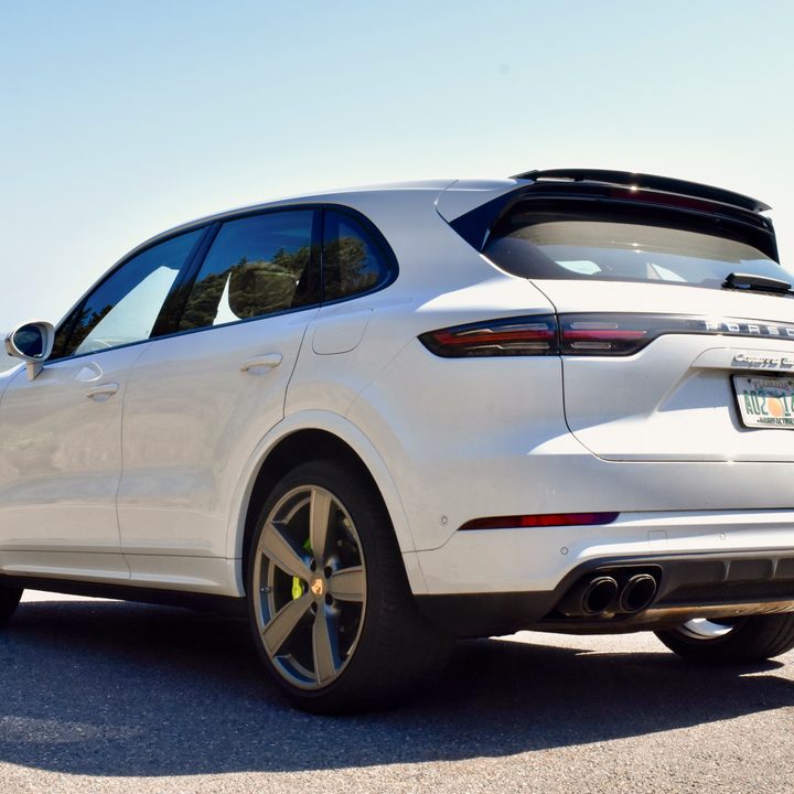 2020 Porsche Cayenne Turbo S E-Hybrid first drive review
