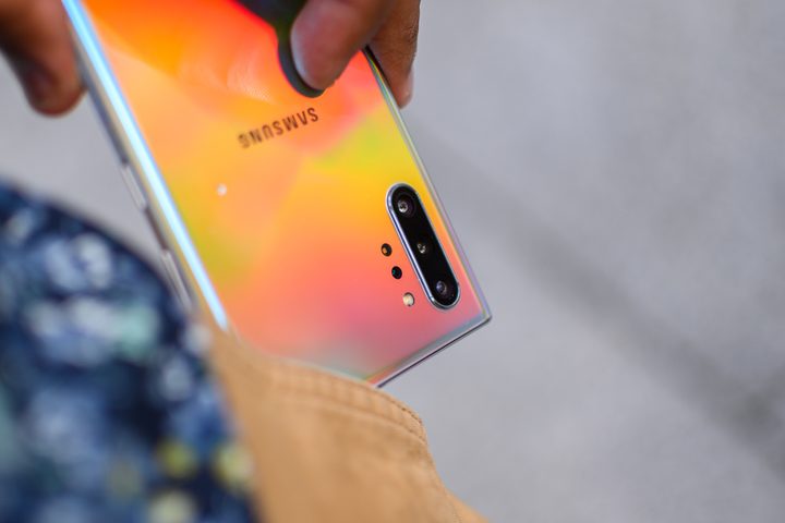 Samsung Galaxy Note 10 Plus in pocket
