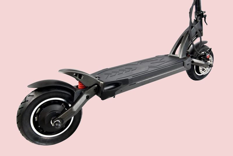 be the fastest standing commuter in town with 40 mph mantis e scooter fluidfreeride electric 05