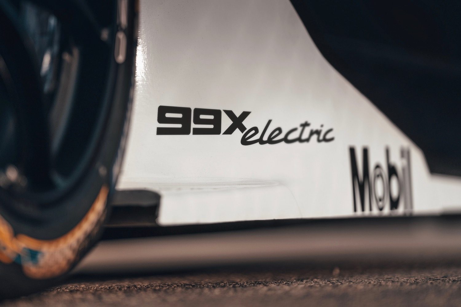 porsche 99x electric formula e race car
