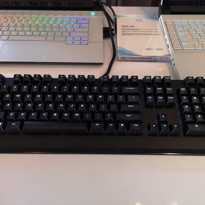alienware gaming mouse keyboard monitor gamescom 2019 aw310 mechanical