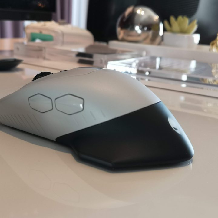 alienware gaming mouse keyboard monitor gamescom 2019 aw610m mice