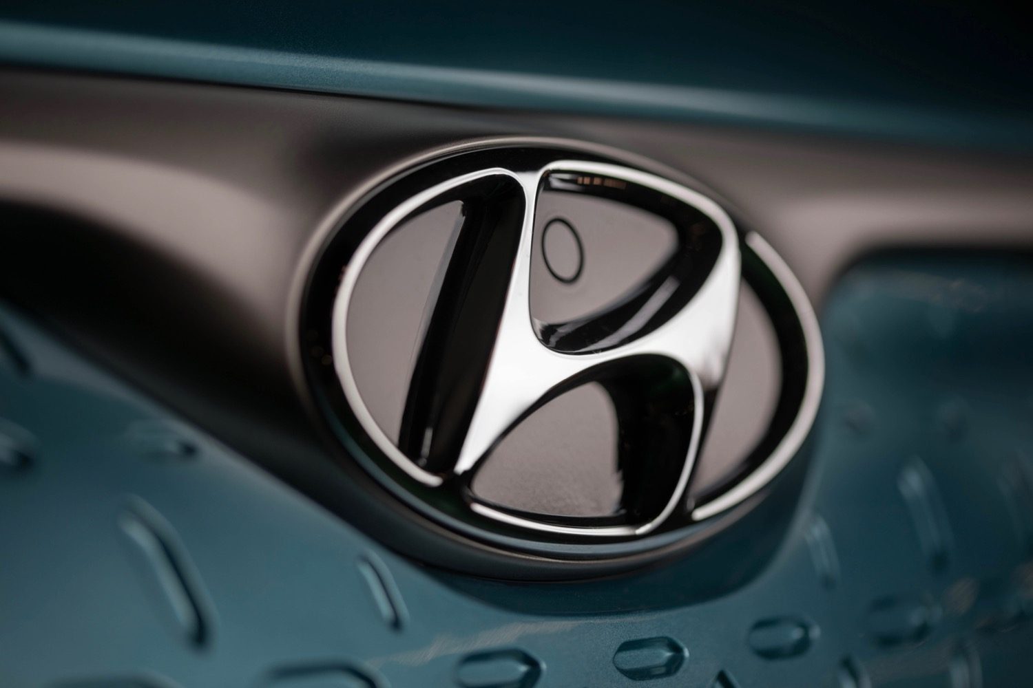 Hyundai logo on a 2020 Kona Electric.