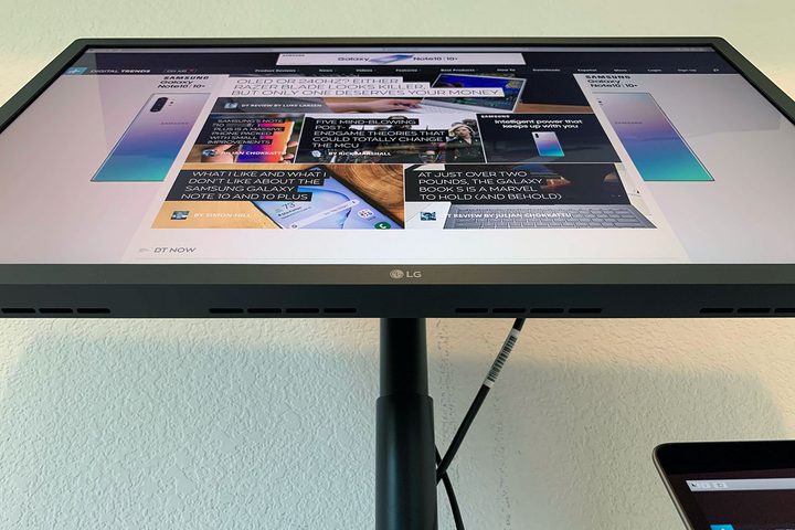 LG UltraFine Display 24MD4KL