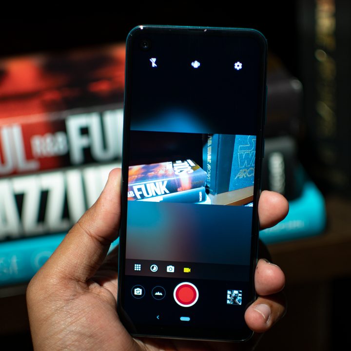 Motorola One Action-Hands-O