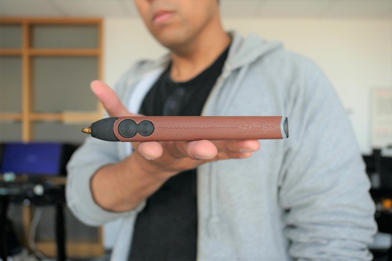3Doodler Create+ Leather Edition front view