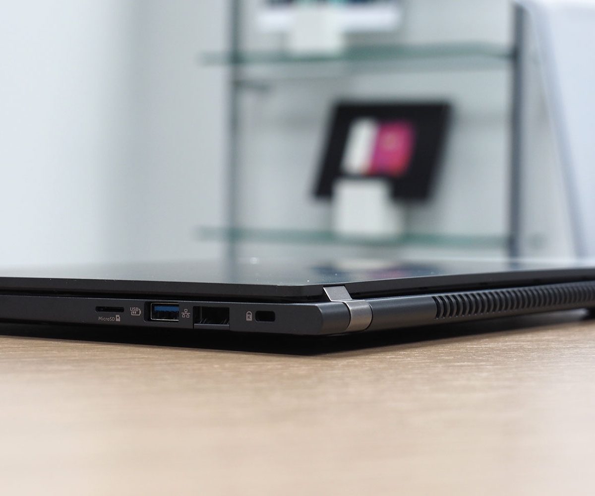 Acer TravelMate P6