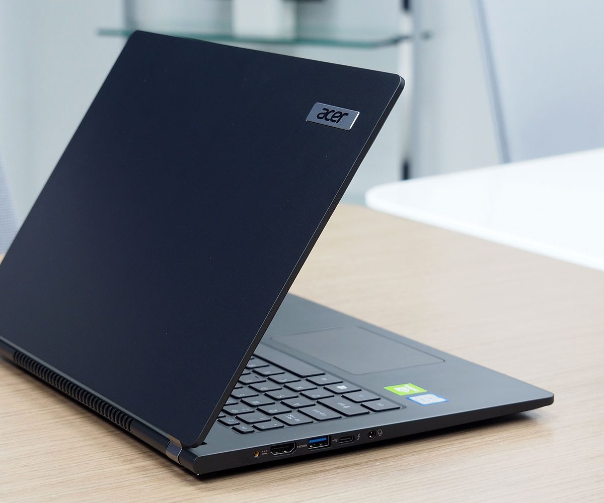 Acer TravelMate P6