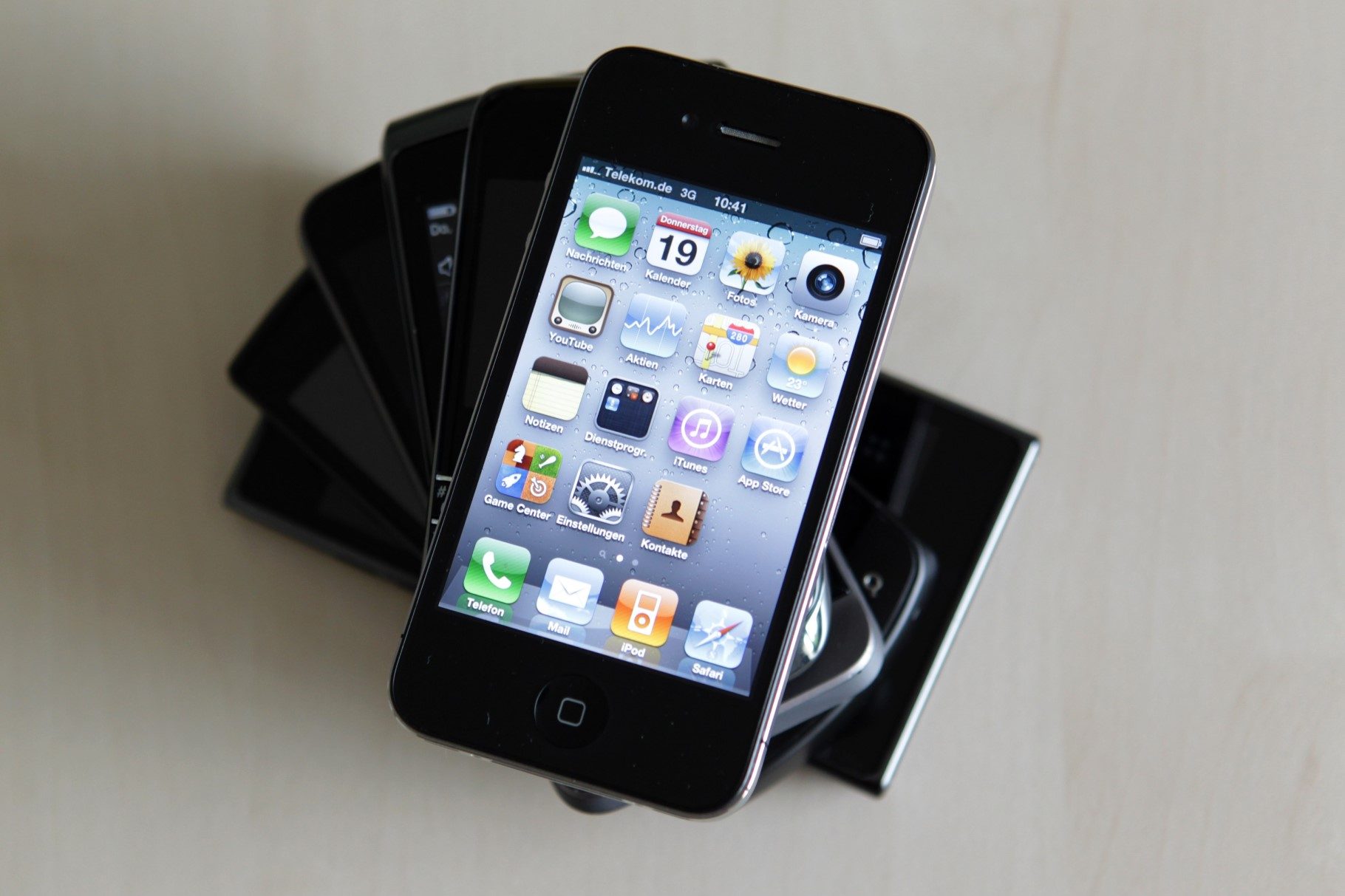 Apple iPhone 4