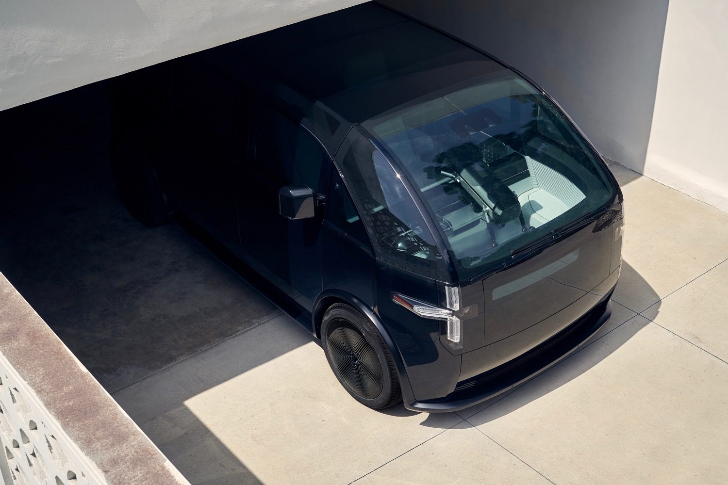 canoo electric car for subscription services photos specs launch date