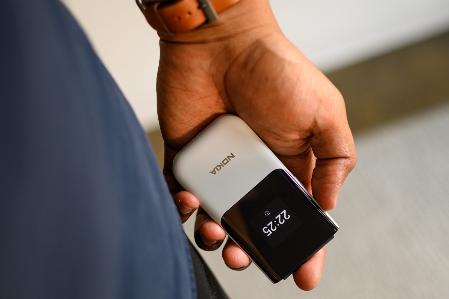 Nokia 2720