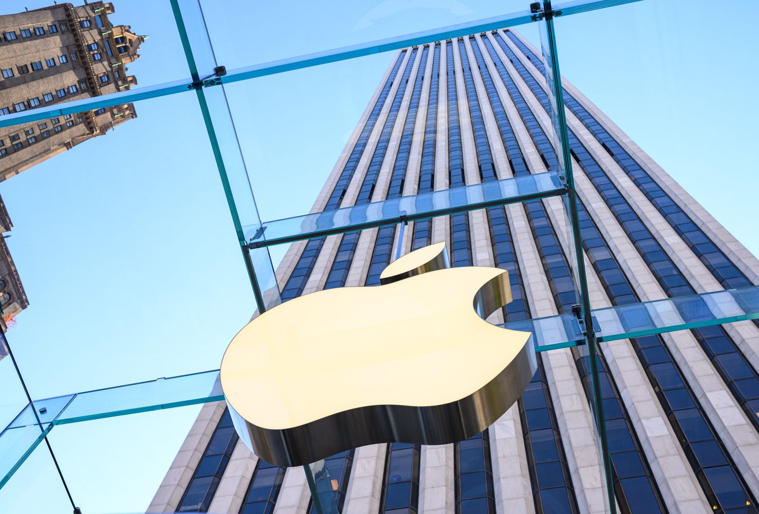 Apple Fifth Avenue Store Apple Logo