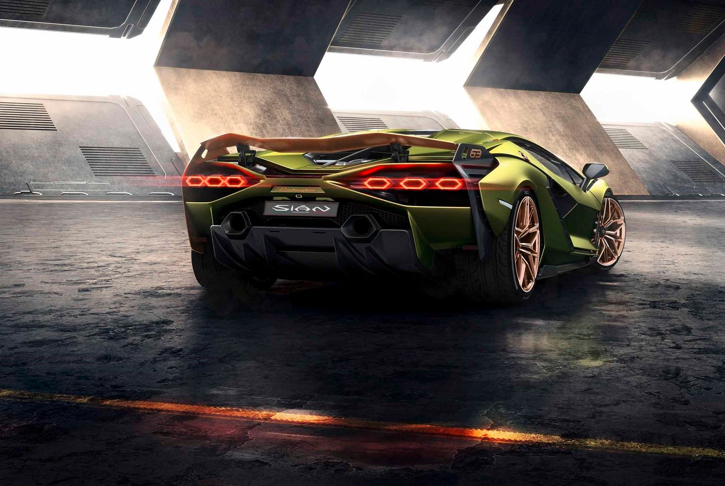 2020 lamborghini sian is a high tech hypercar with hybrid power