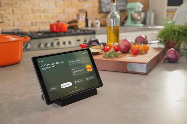 Lenovo tablet with Ambient Mode