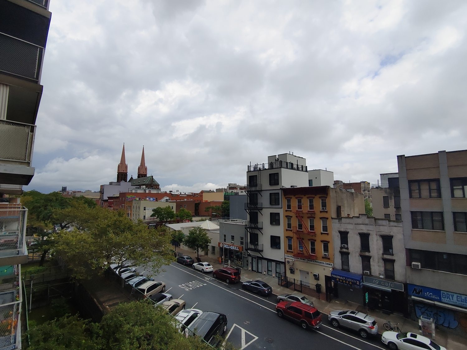 zte axon 10 pro review oneplus 7 vs wide angle