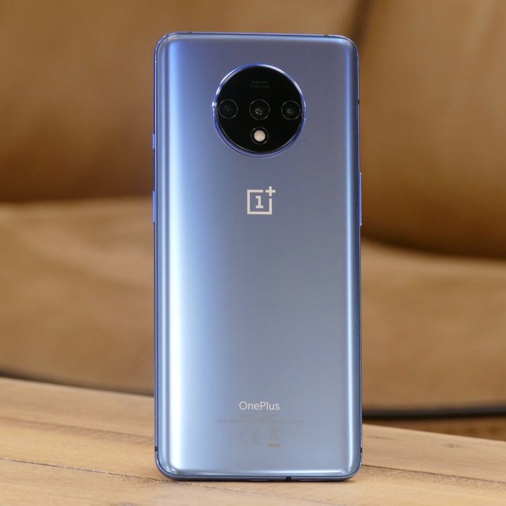 oneplus 7t review back