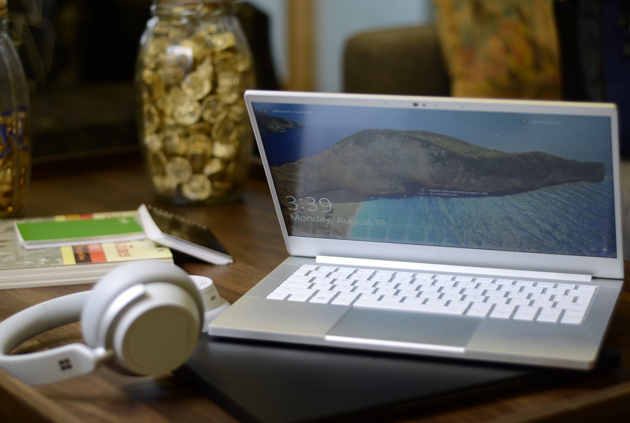 razer announces three new blade stealth laptops ifa 2019