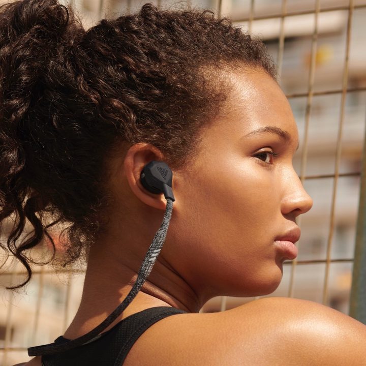 adidas wireless headphones for athletes square hero image fwd 01 6 3x