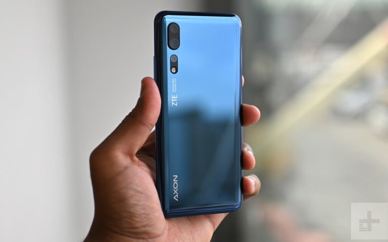 oneplus 7t vs asus zenfone 6 zte axon 10 pro caption
