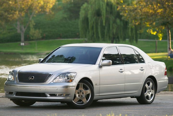 Lexus LS 430