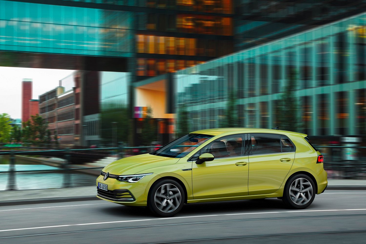 new 2020 volkswagen golf gets big tech powertrain upgrades official 5