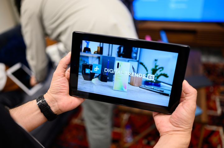 Amazon Fire HD 10 video