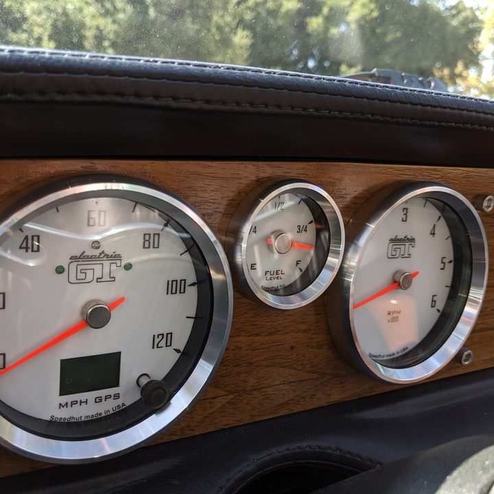 Electric GT Fiat 124 gauges