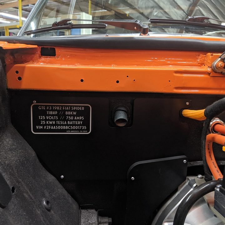 Electric GT Fiat 124 details