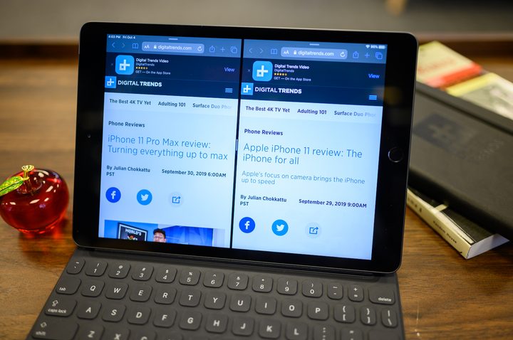 iPad 10.2-inch split view