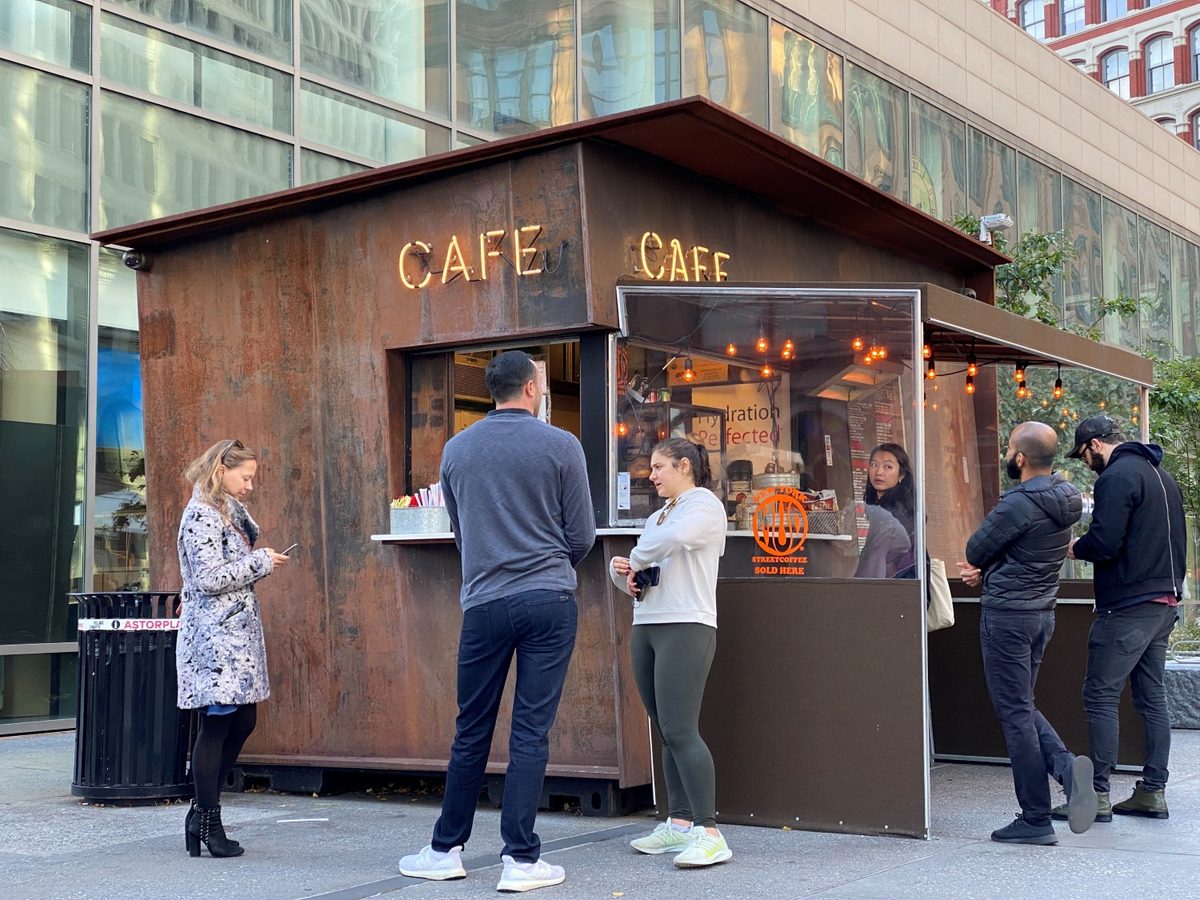 iphone 11 pro max cafe daylight 2x