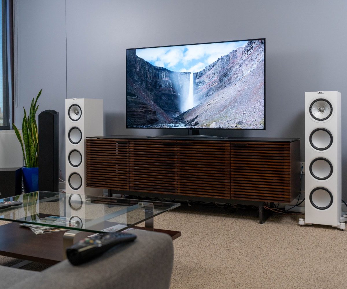 LG Nano 9 (SM9000) Series 4K HDR TV