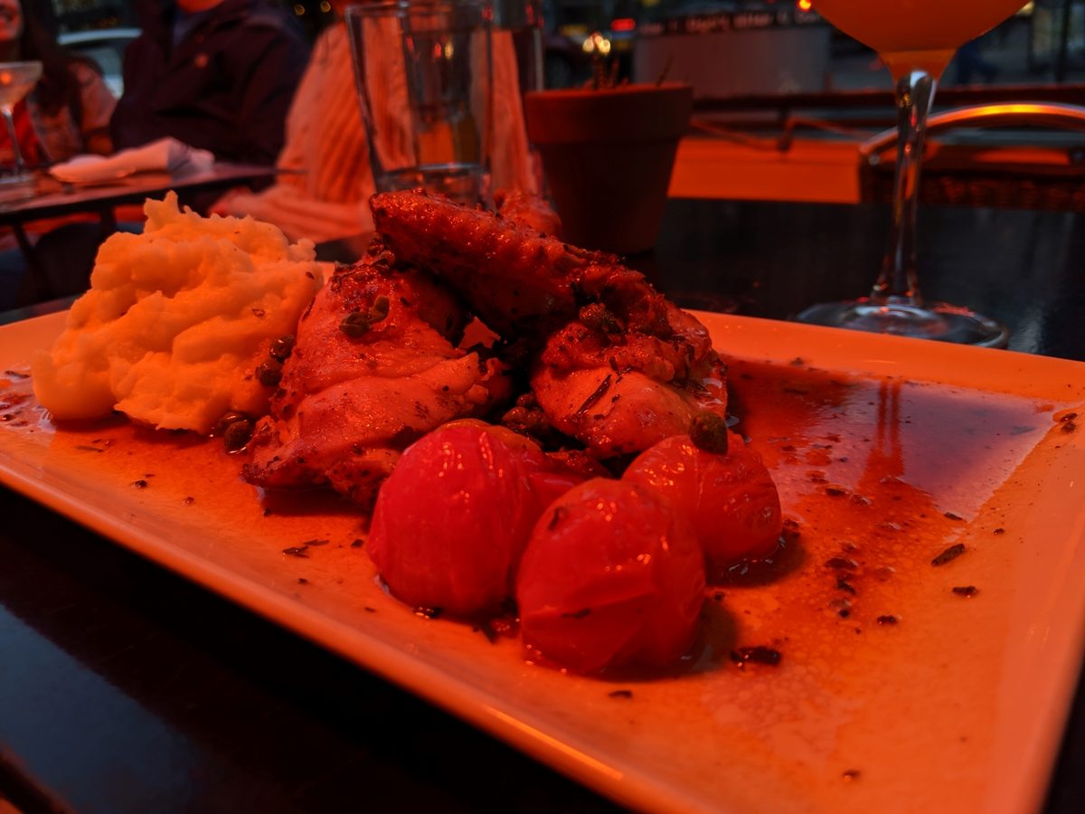 pixel 3 xl chicken red