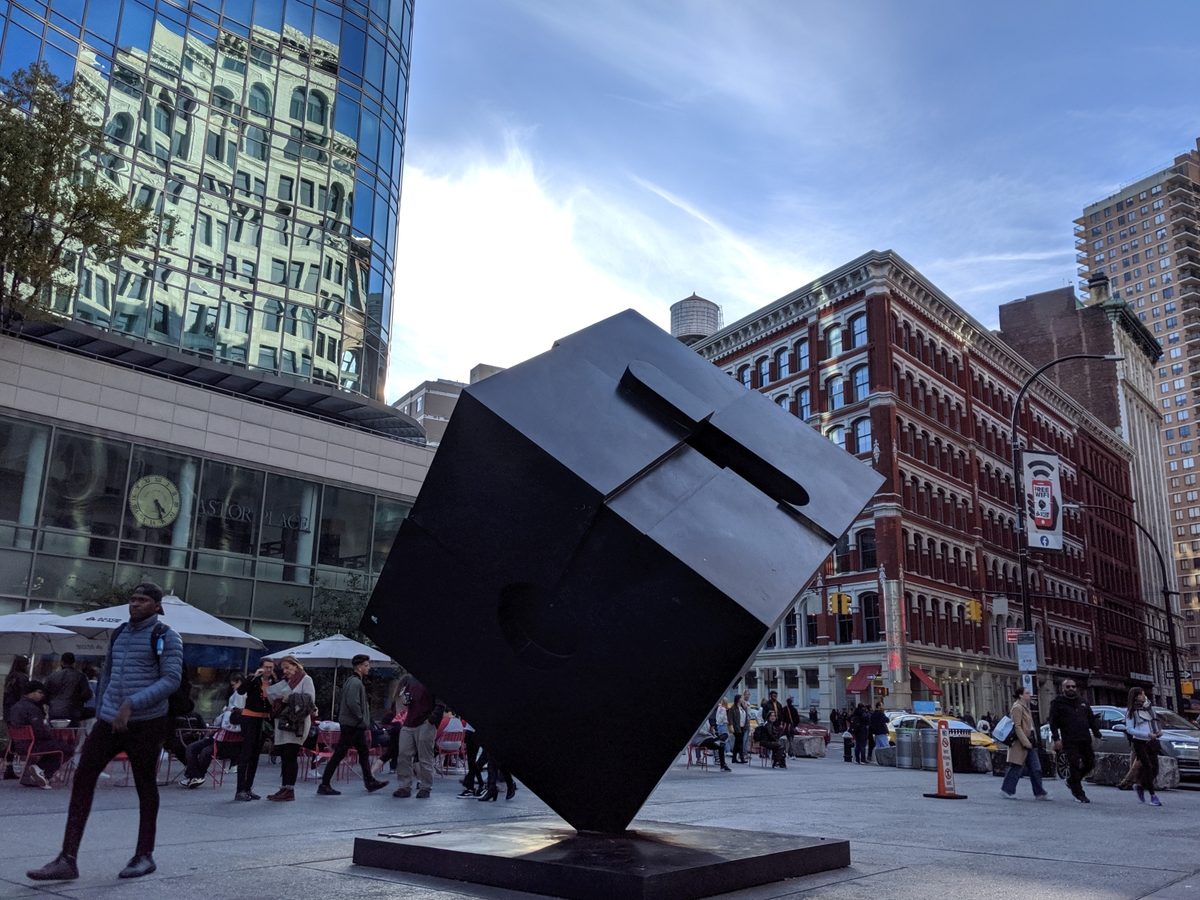 pixel 4 xl astor place cube