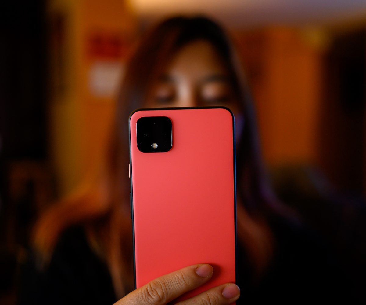 Pixel 4 XL Face Unlock girl