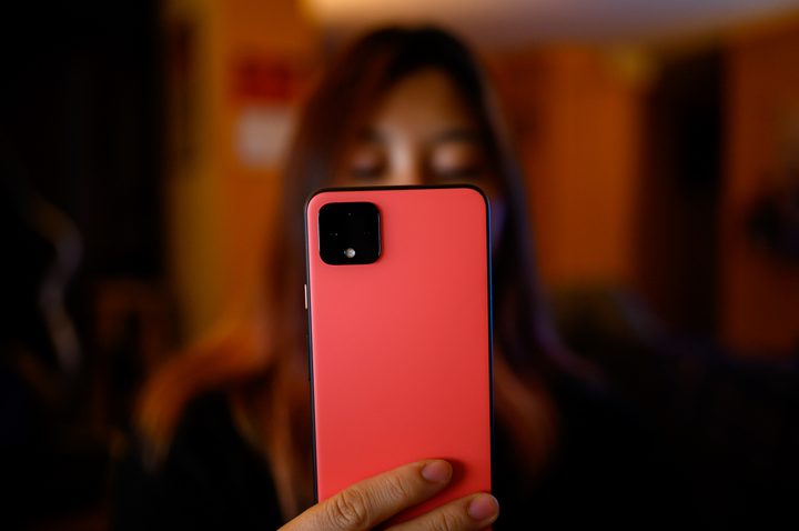 Pixel 4 XL Face Unlock girl
