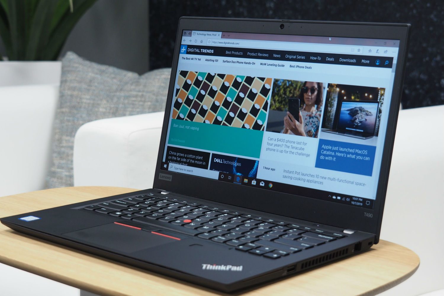 Lenovo ThinkPad T490 review: A classic workhorse - Digital Trends