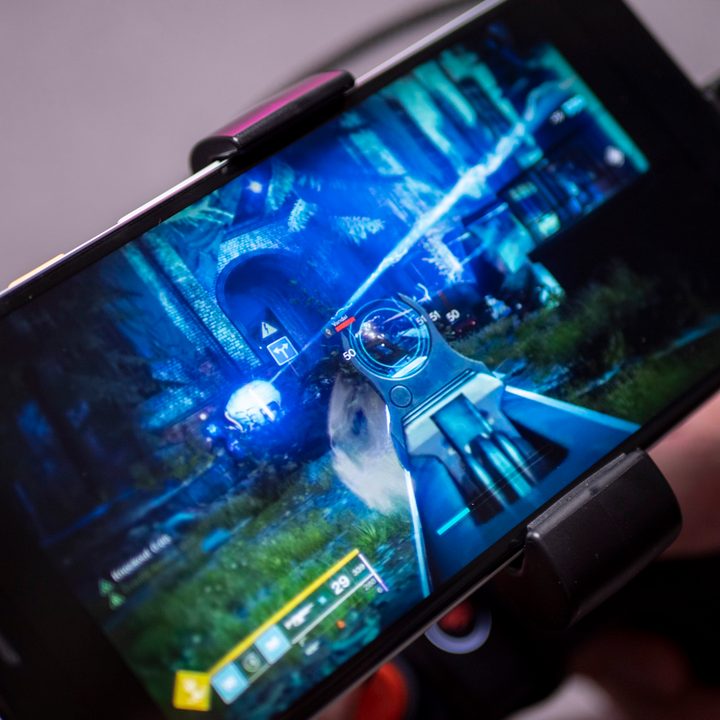 Google Stadia vs Shadow