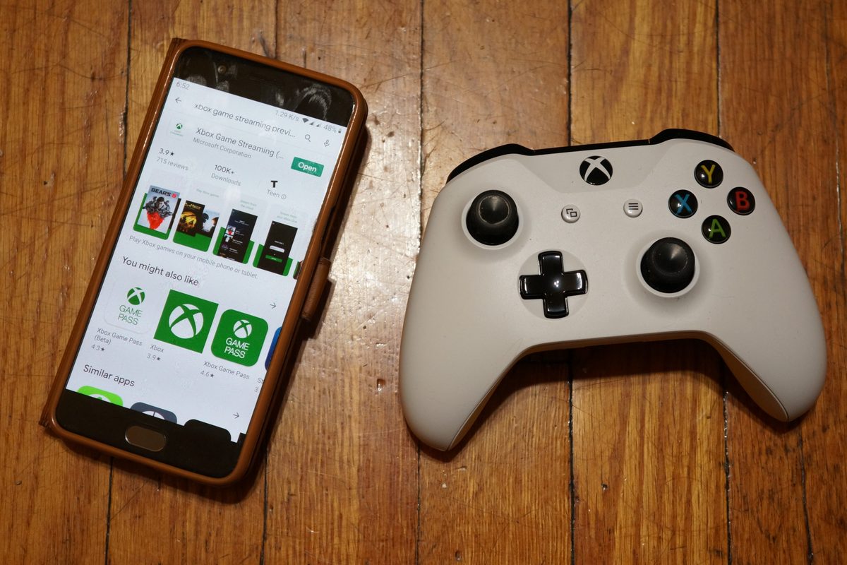 An Android phone and Xbox controller