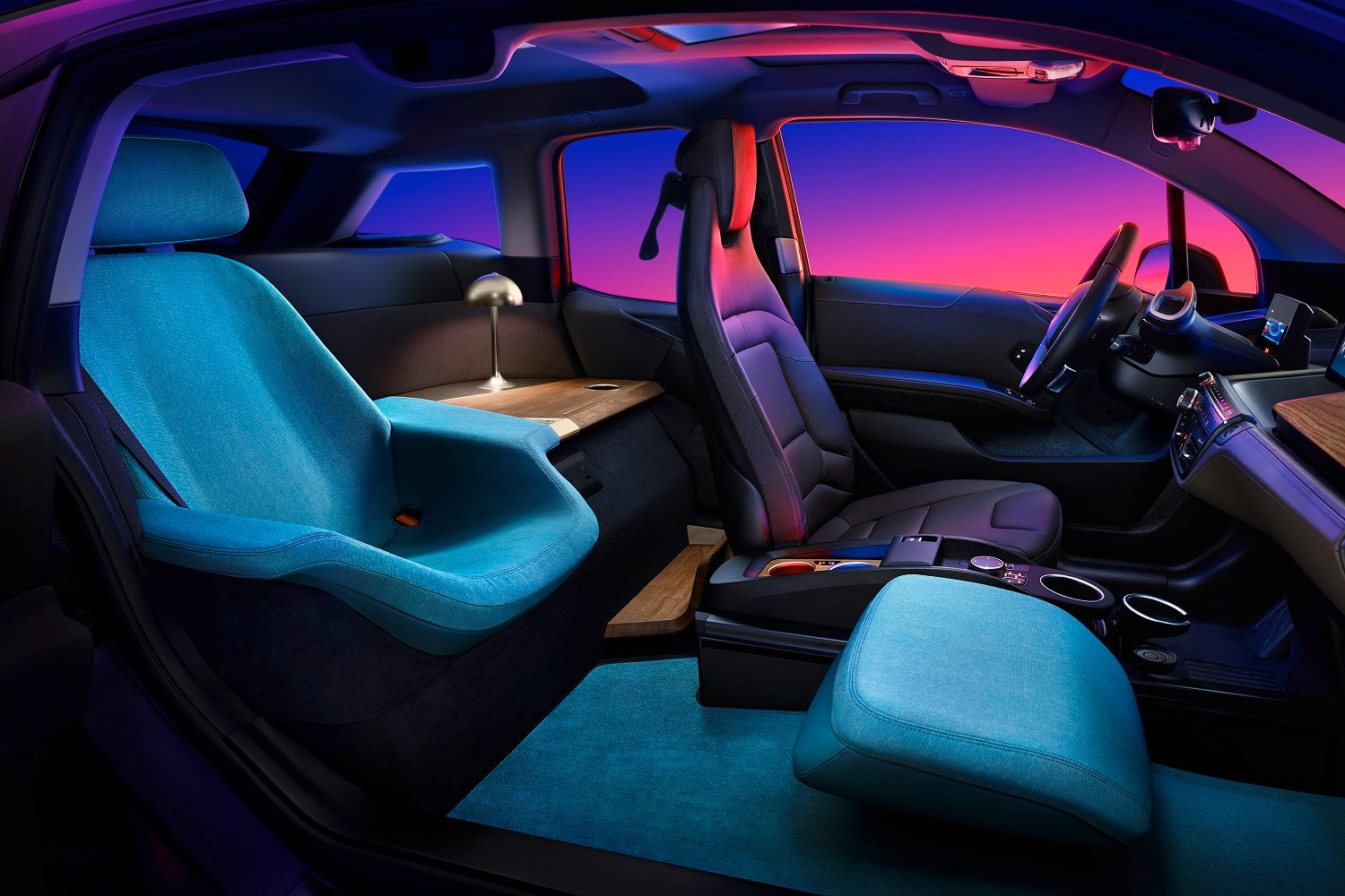 bmw presenting i3 urban space electric car concept at ces 2020 suite 3