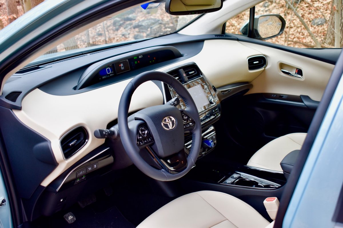 2020 Toyota Prius XLE AWD-e